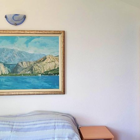 Apartments Borak Omis Phòng bức ảnh