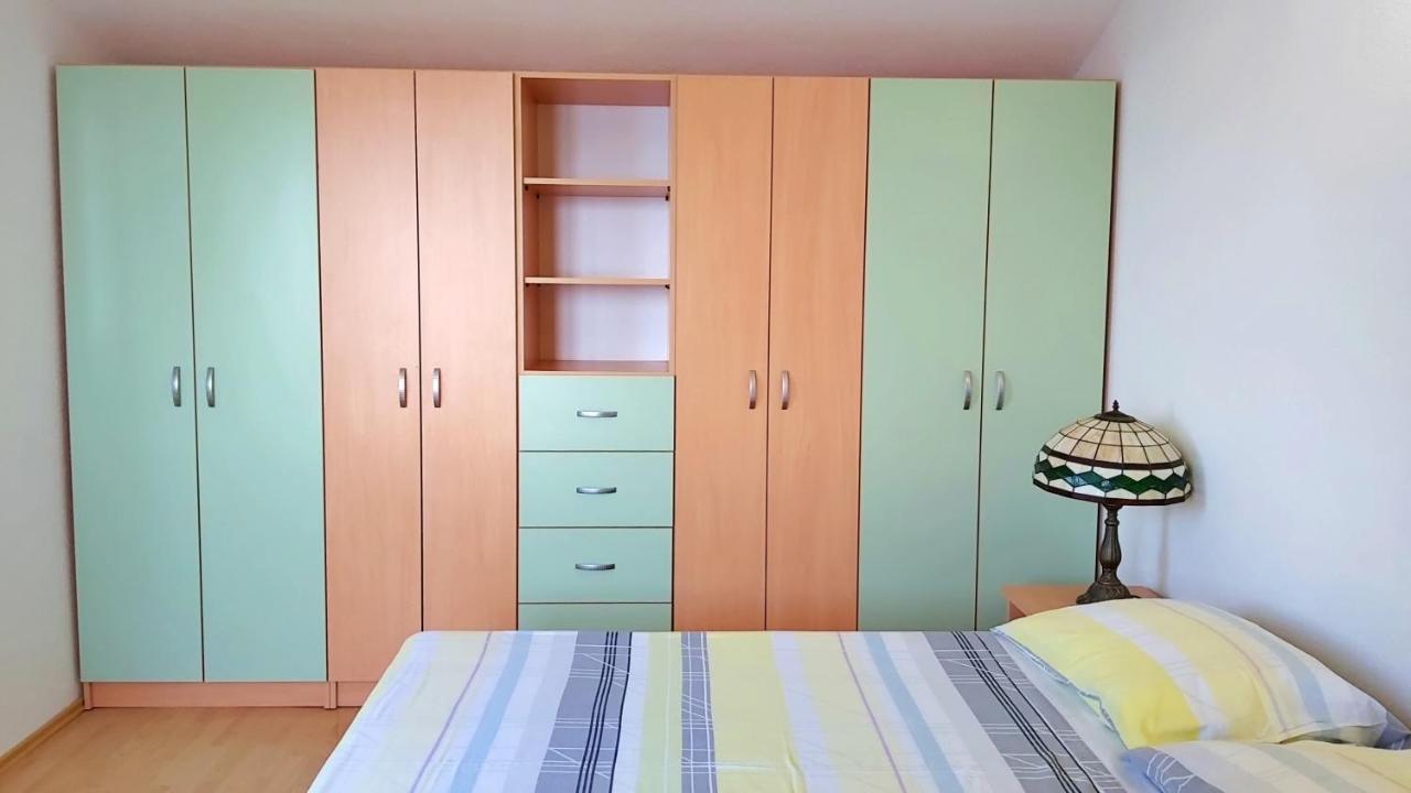 Apartments Borak Omis Ngoại thất bức ảnh