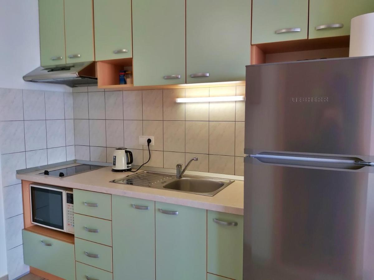 Apartments Borak Omis Ngoại thất bức ảnh