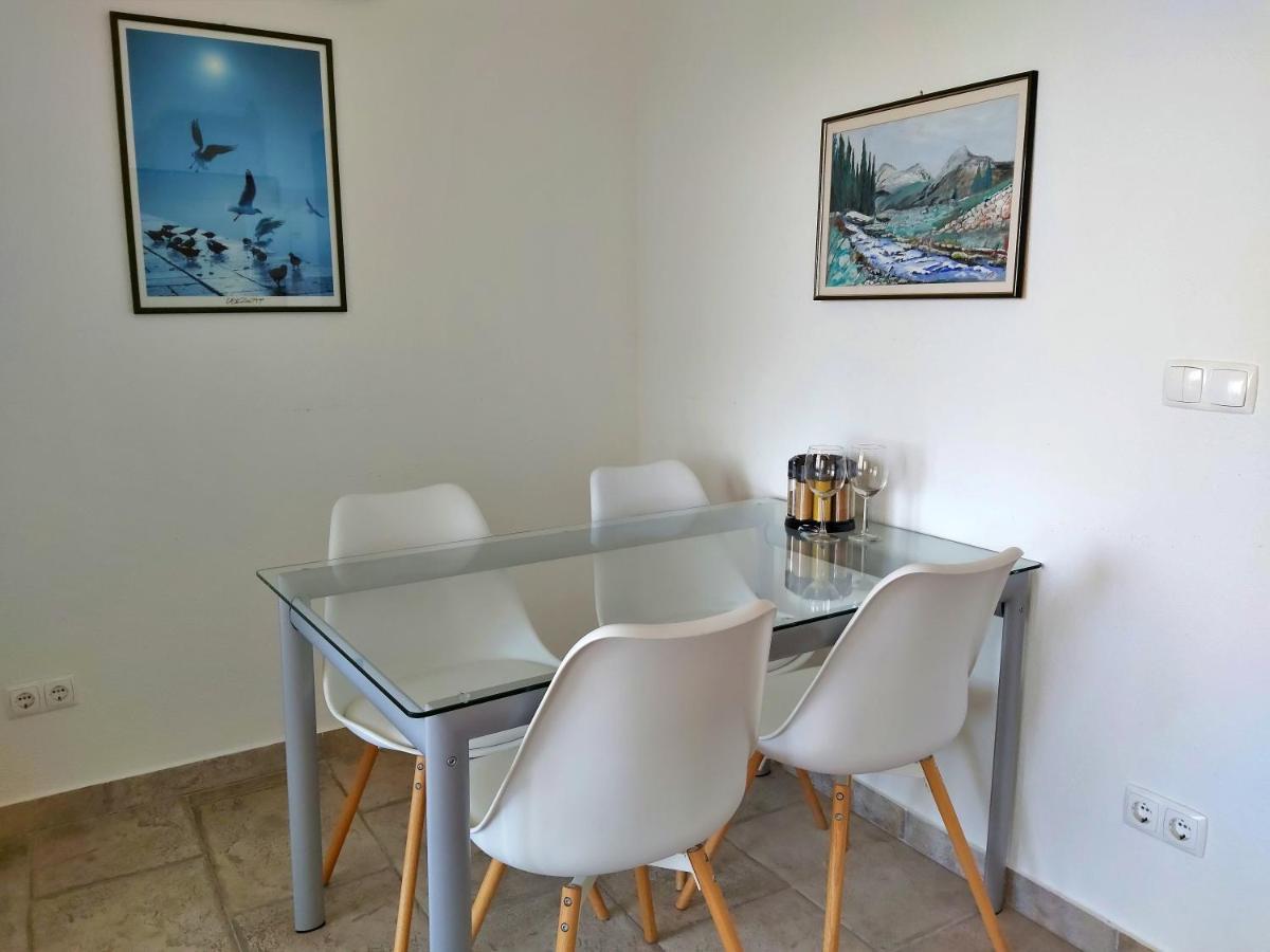 Apartments Borak Omis Ngoại thất bức ảnh